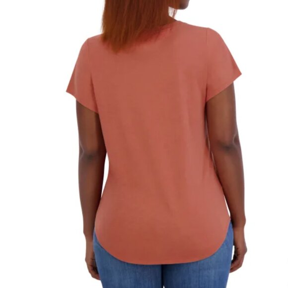 NEW Lucky Brand Dusty Cedar Graphic Grommet Logo Short Sleeve Tee Top Shirt NWT - Picture 3 of 4